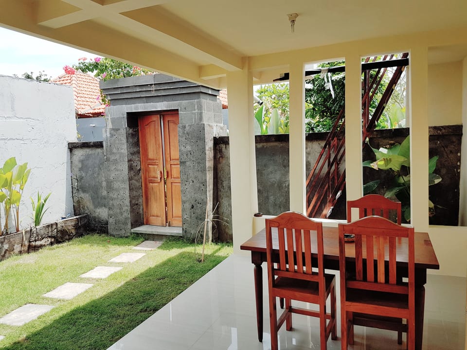 Homestay Near Pandawa Beach Deluxe Room