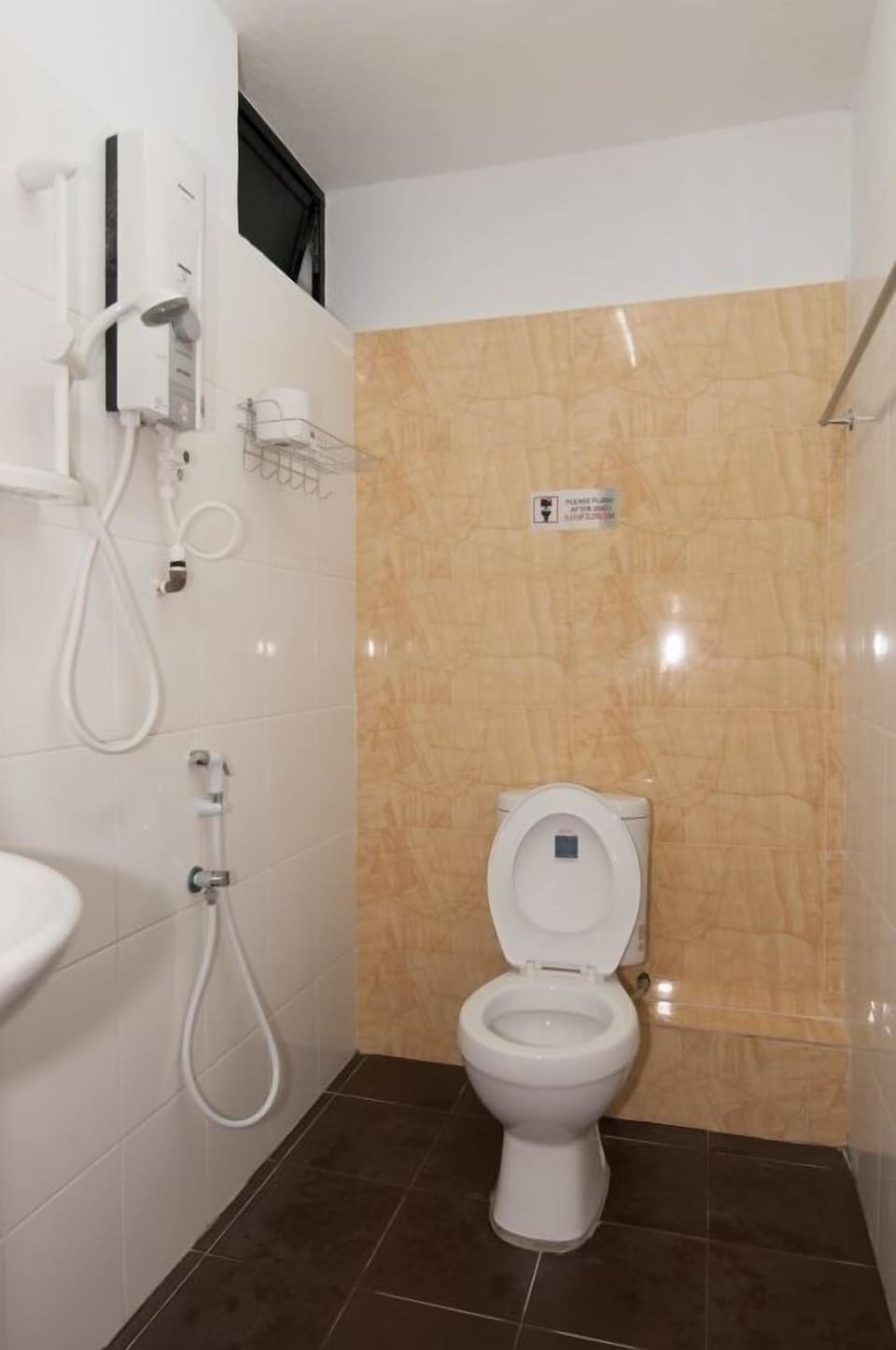 Homestay & Rooms at Bukit Mertajam