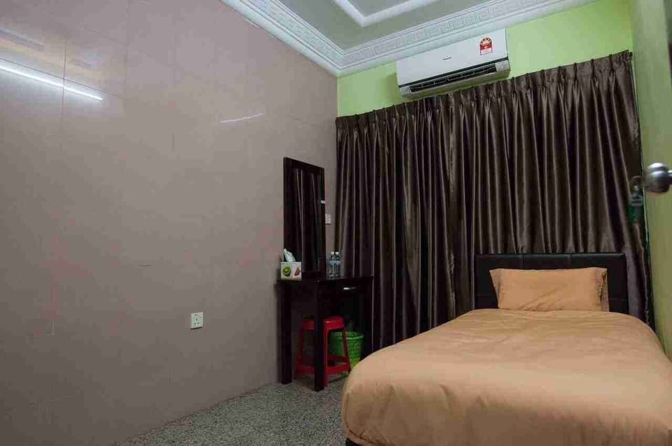 Homestay & Rooms at Bukit Mertajam
