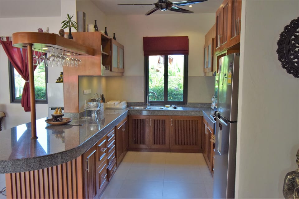 Banyan Villa 4 - Open Plan Kitchen