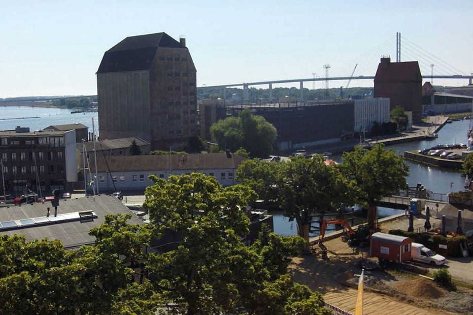 Tower house / cottage with roof terrace - Gohr apartments Apartment in Stralsund