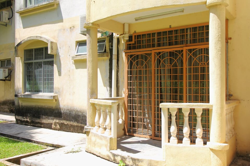 Clean & Spacious Home for Joyous Stays