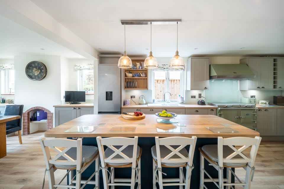 Ground floor: Kitchen island