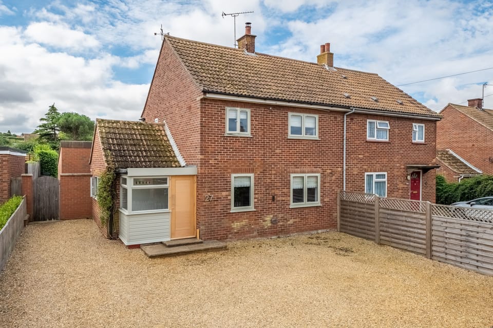 Winchelsea, Brancaster: Just a 20 minute walk from the beach