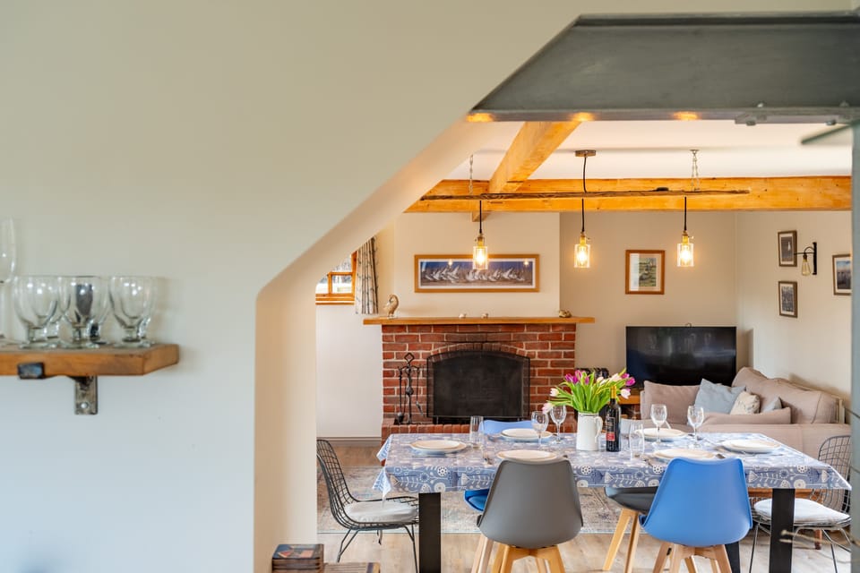 Ground floor: Dining area