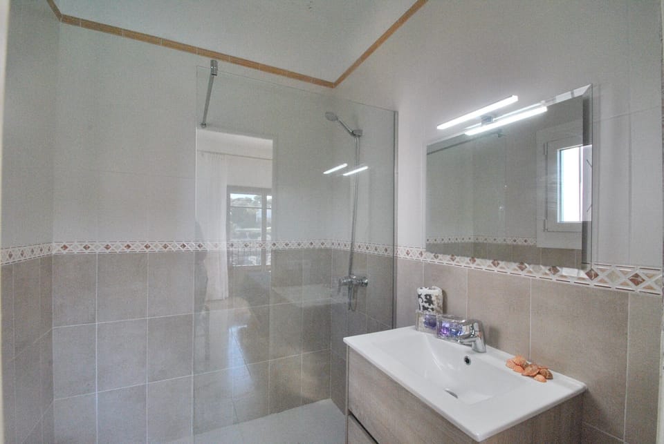 Master Bedroom panoramic sea views with en suite shower room.