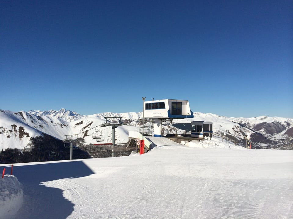 Snow and ski sports