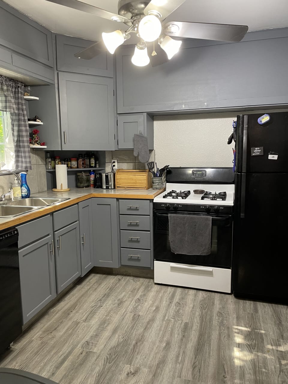 New kitchen. Fully stocked with all cooking needs. 