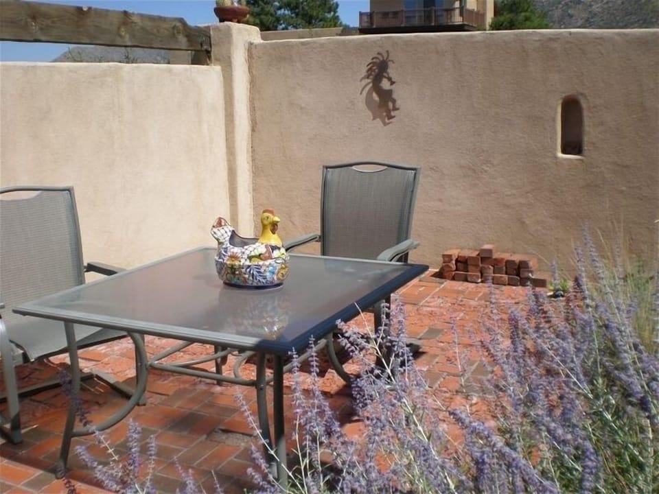 We have at least three outdoor spots to have a morning cuppa coffee or tea!