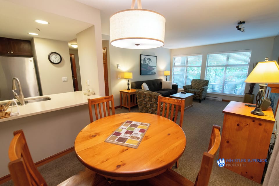 Dining area for four