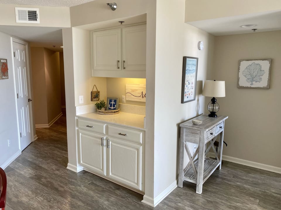 Wet Bar
