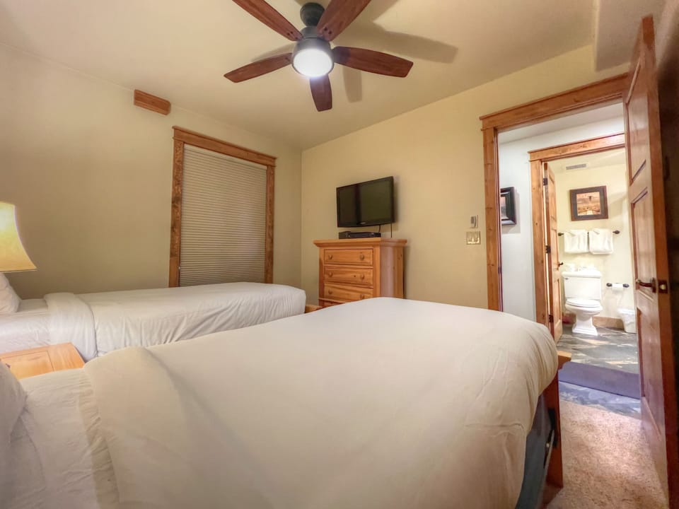 Black Bear Lodge #305, Crested Butte Vacation Rental - Black Bear Lodge #305, Crested Butte Vacation Rental