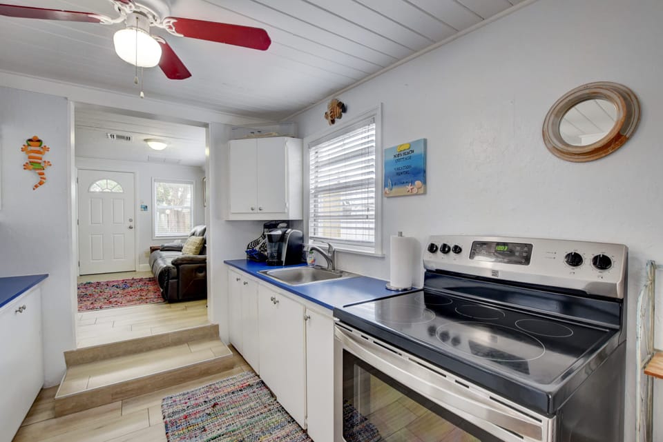 Full kitchen with new appliances