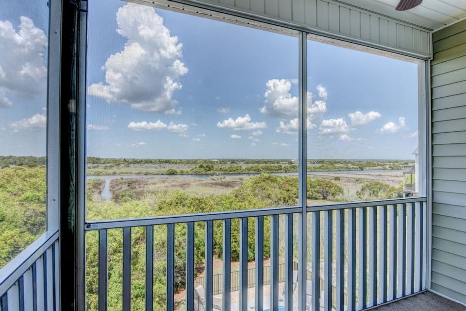 Screened Porch