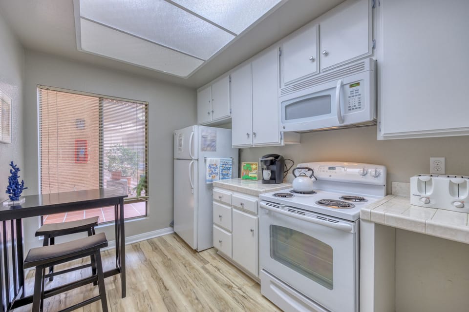 A13 - Kitchen Area