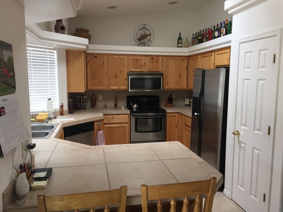 Seating for 2 at Breakfast Bar