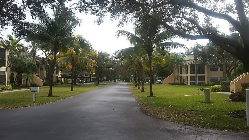 complex offers nice safe walks 