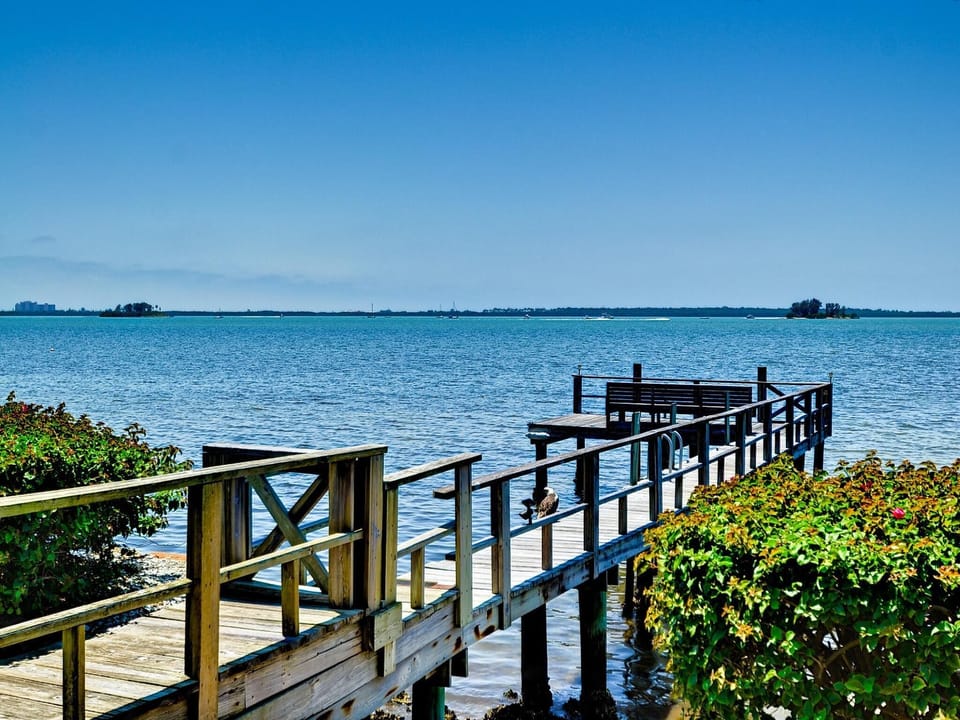 Dock is available to all Dunedin Cottage guests