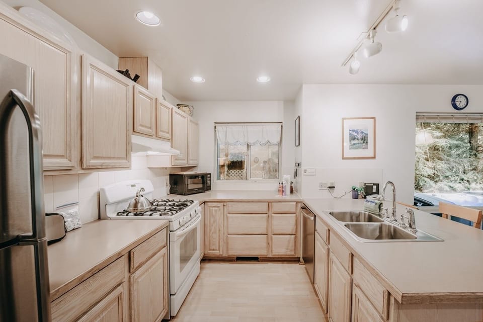 Indoors, Kitchen, Sink, Sink Faucet, Home Decor