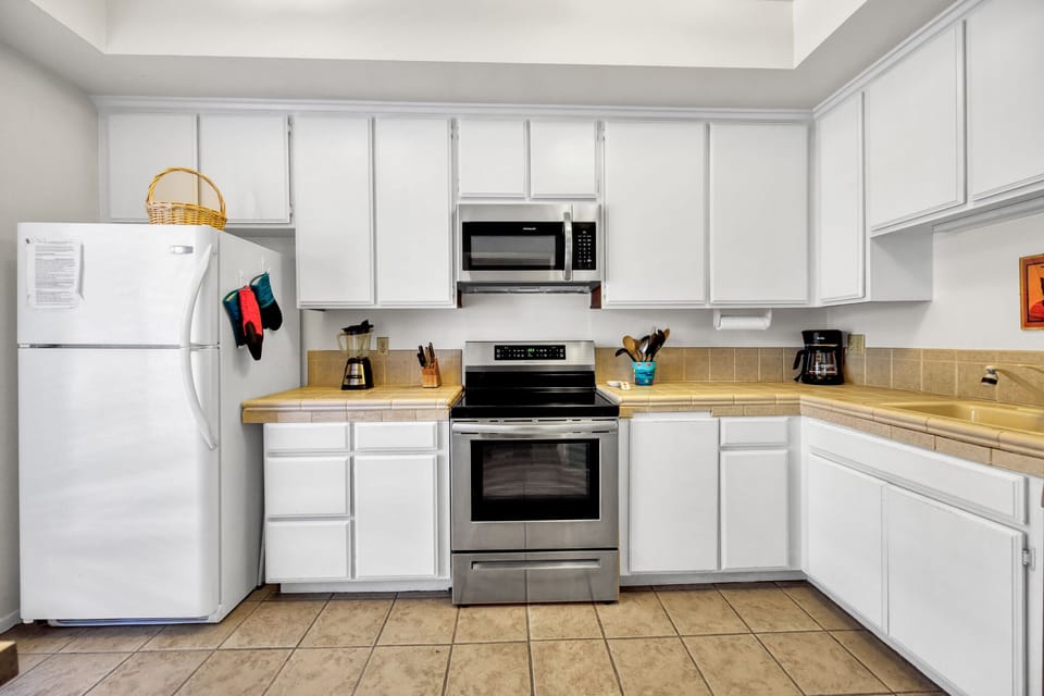 A10 - Kitchen 1