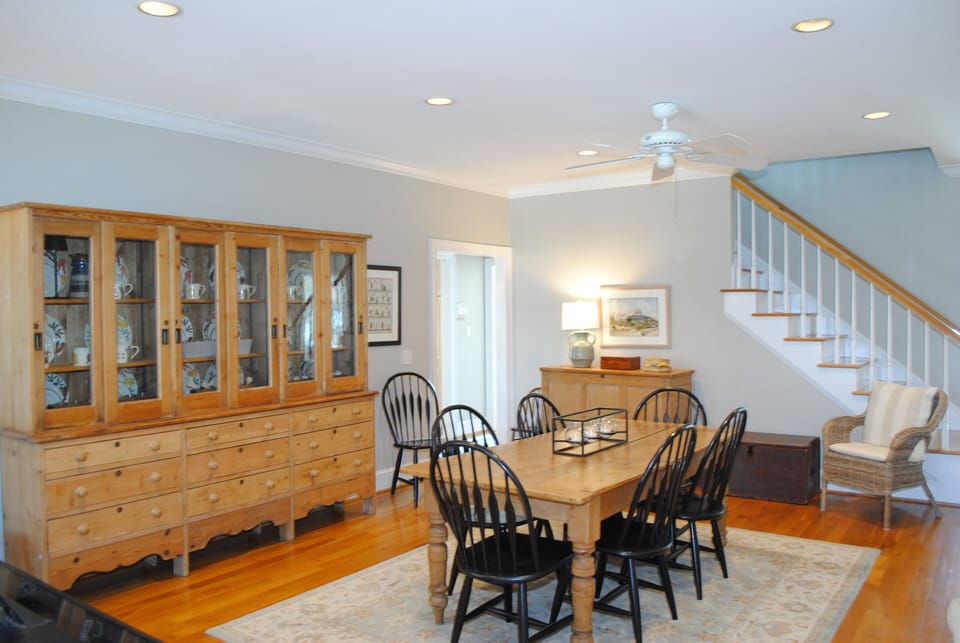 Additional Dining
