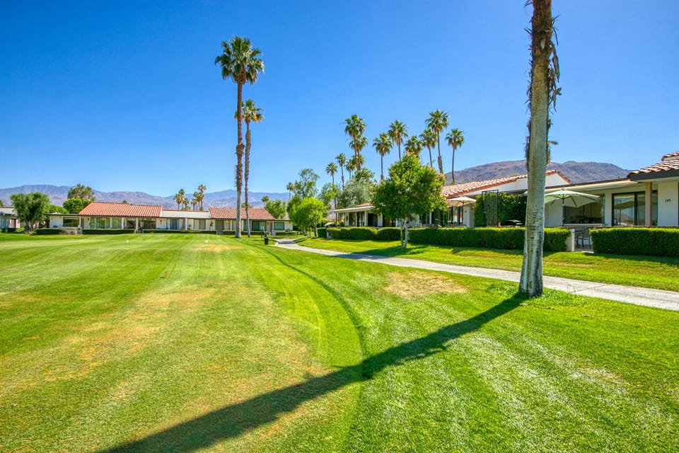K0568 - Patio to Golf Course