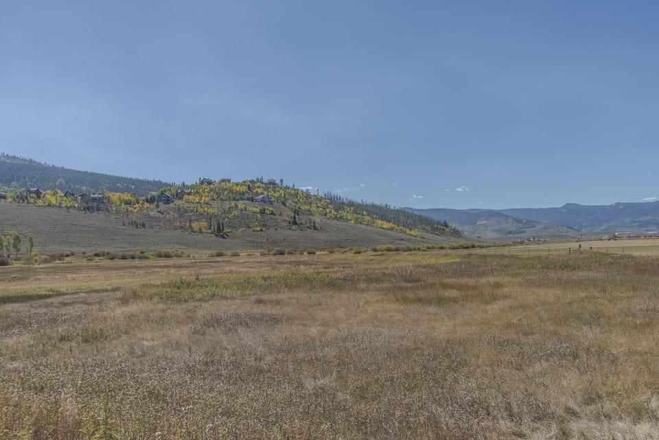 Exterior - Wide open spaces surrounding this complex.