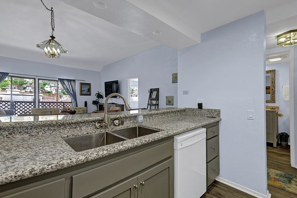 KITCHEN REVERSE mls.jpg