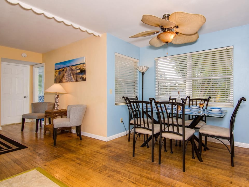 Dine with a view of the courtyard