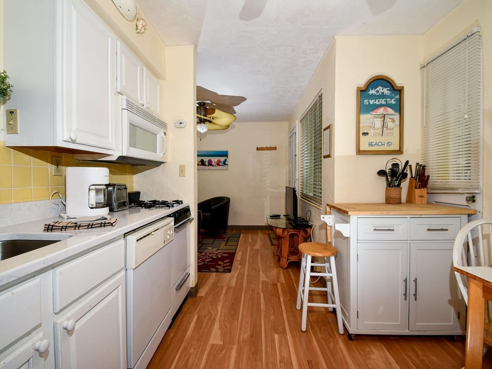 Open floor plan is great for family interaction.