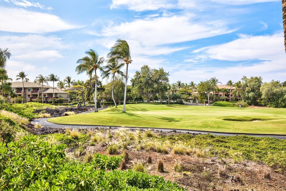 Golf Course Views from this Kona Hawaii vacation rental