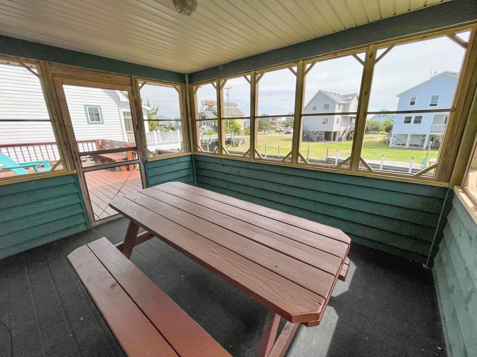 Screened Porch