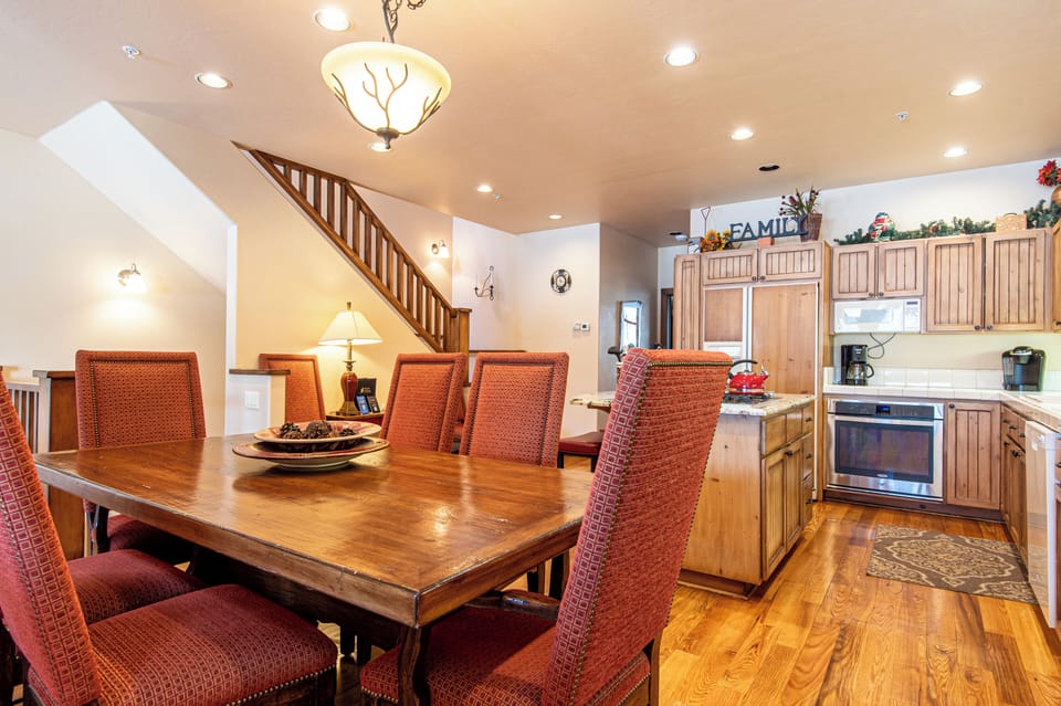 Kitchen/Dining
