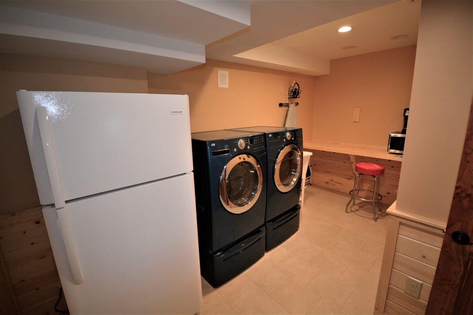  Lower-level fridge, washer/dryer, microwave, combo Keurig combo coffeemaker