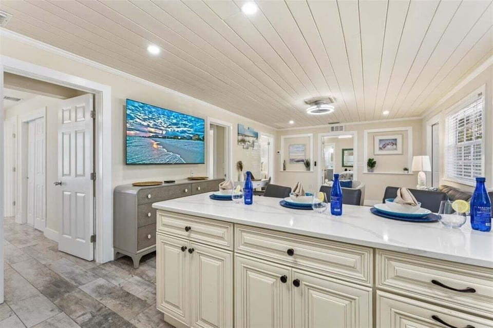 Full equipped kitchen with modern appliances