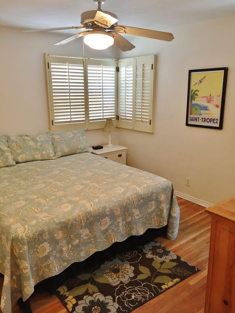 Guest Room King Bed!