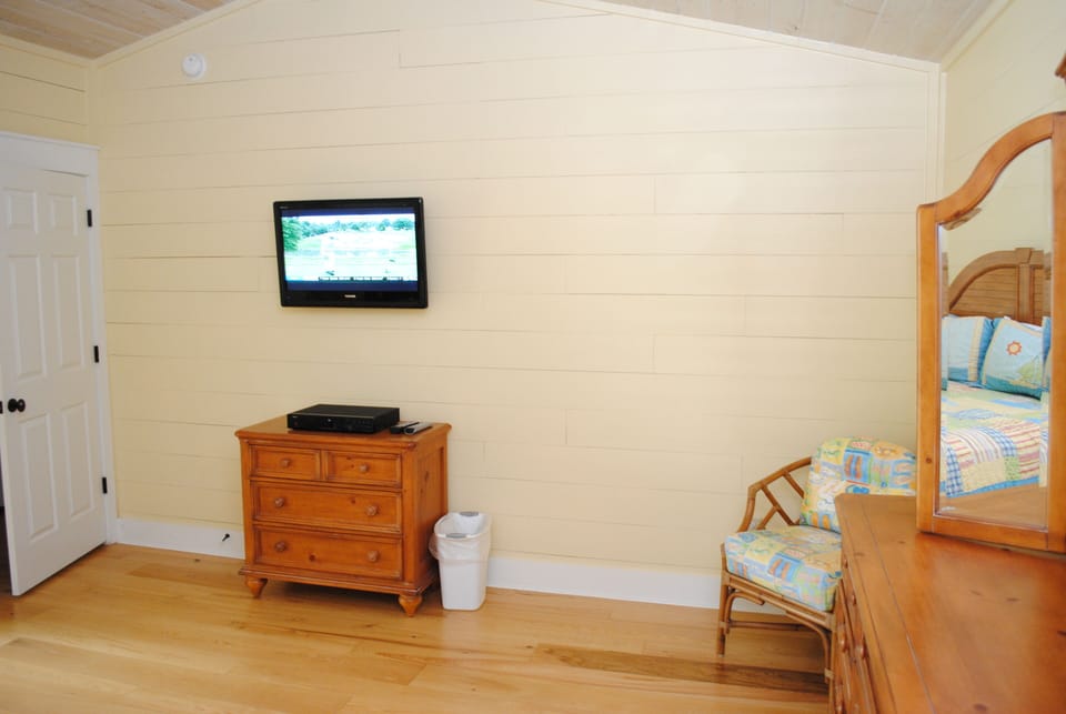 King - First Floor