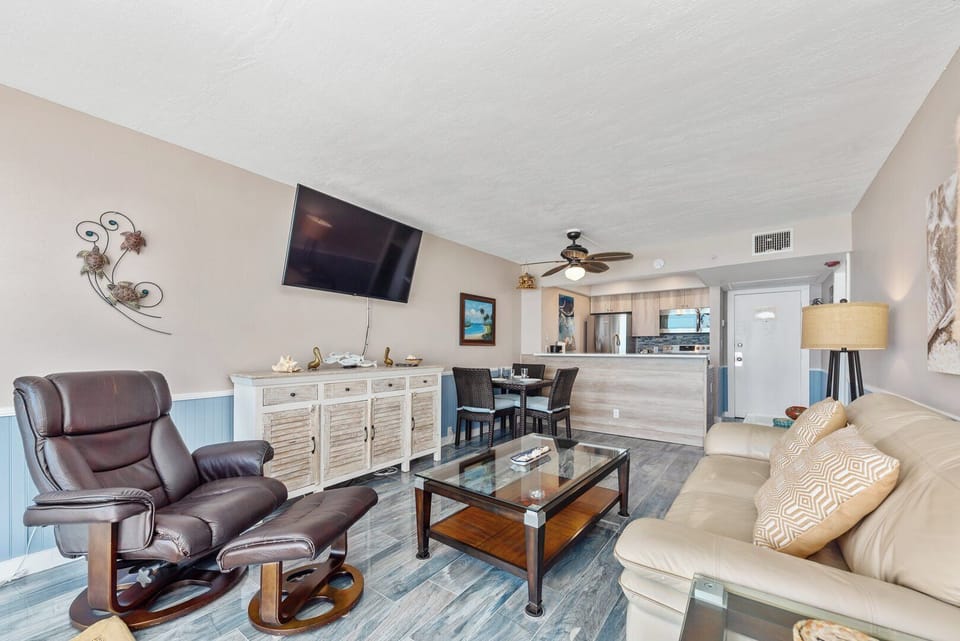 406 Living Room