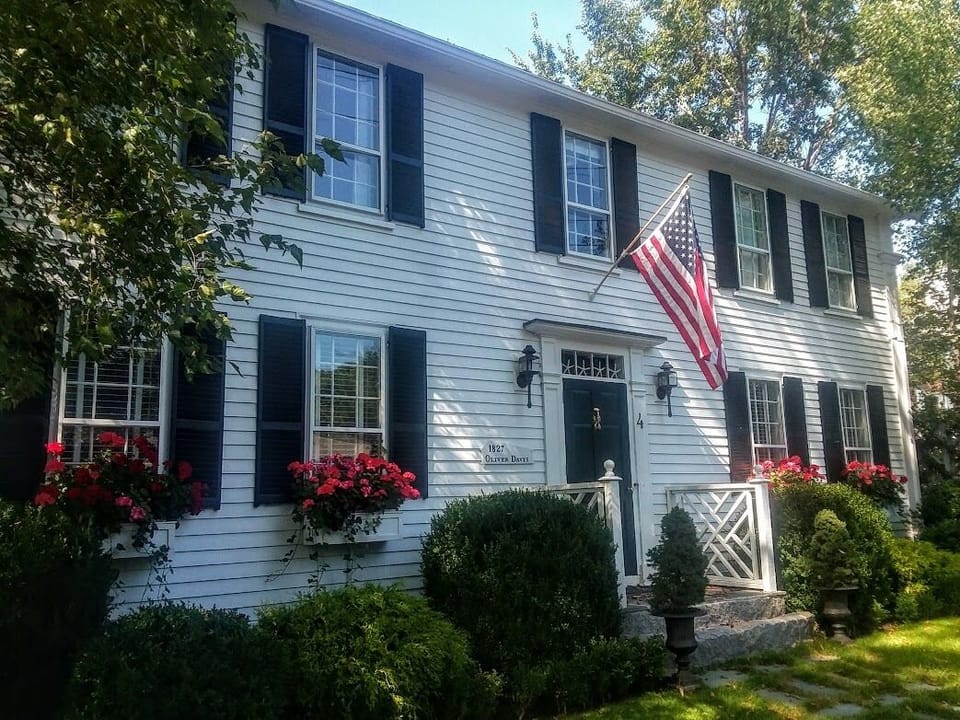 The Oliver Davis House, circa 1827
