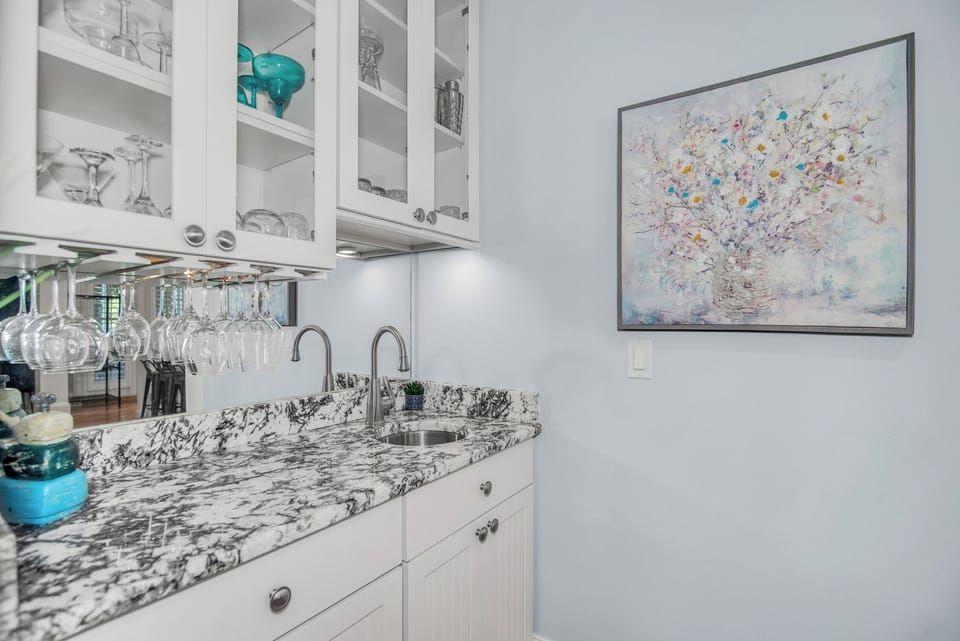 Wet Bar