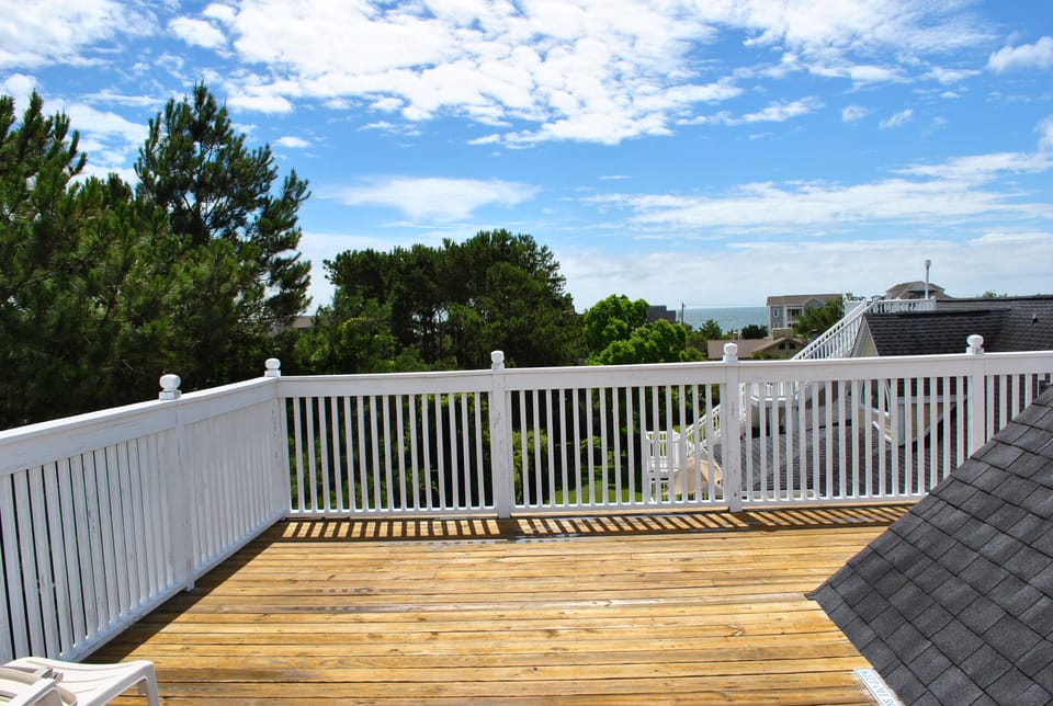 Rooftop Deck
