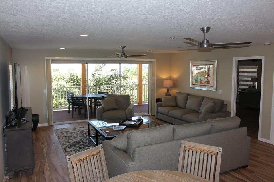 Lots of comfortable seating