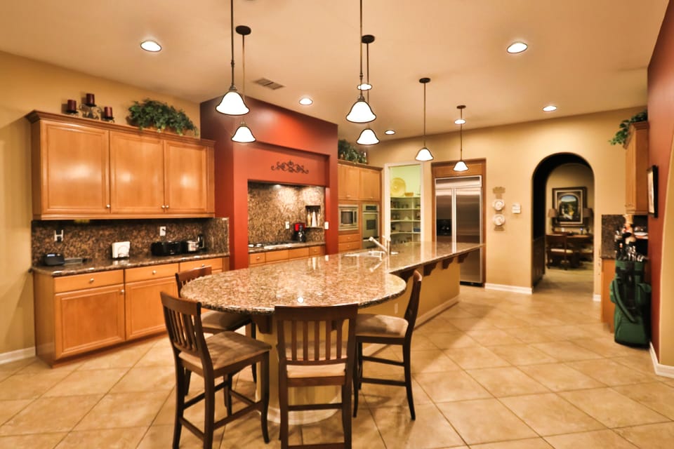 The kitchen is ready for any cook's dream meal