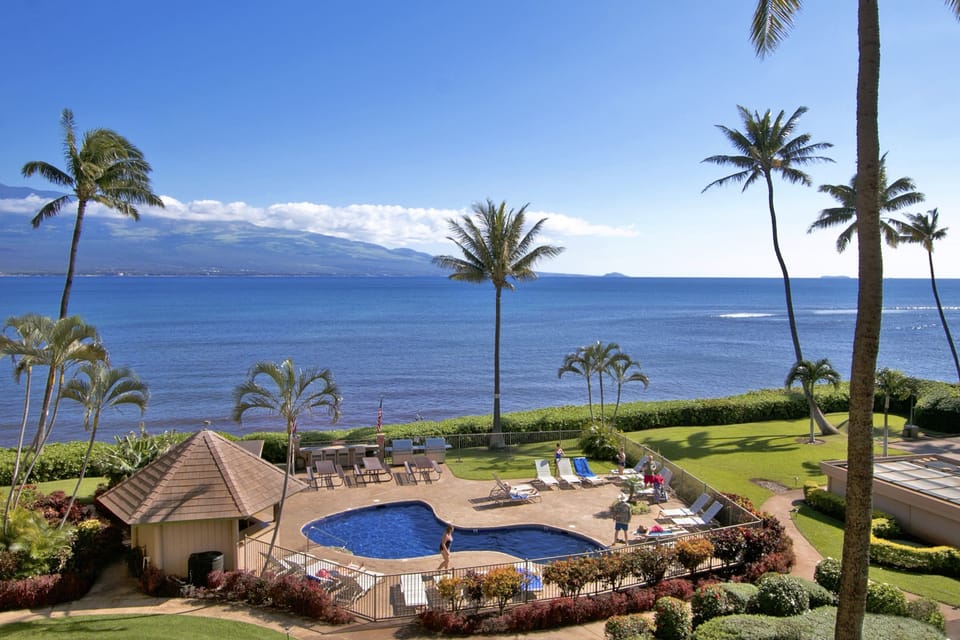 view from the Island Sands Resort