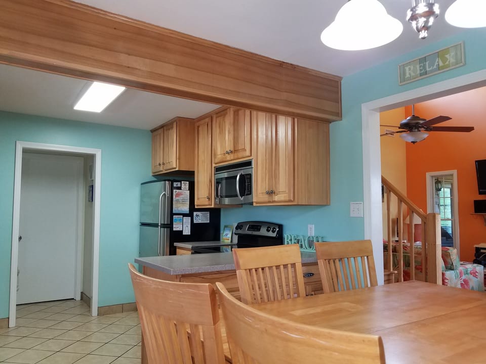 Dining, Kitchen and Living Entry