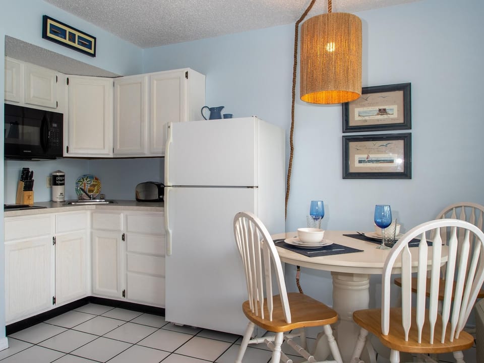 Kitchen Dining combo