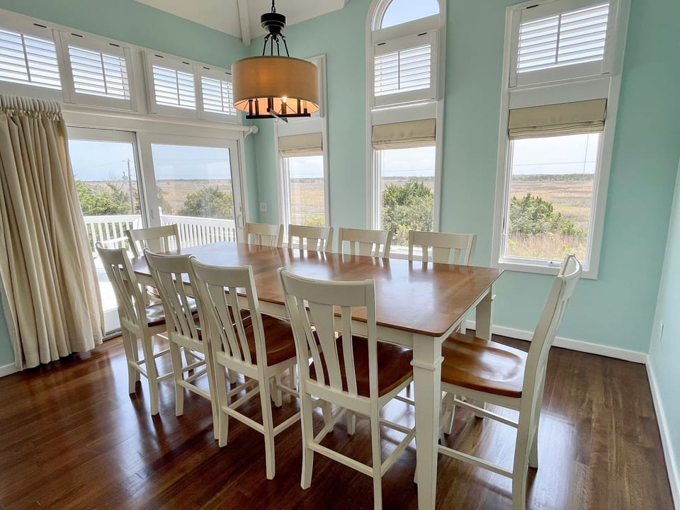 Dining Area, Second Floor