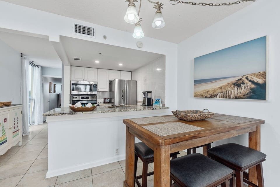 309 Kitchen