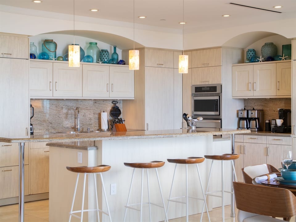 K507 Wailea Seashore Suite - Chef's Kitchen with Everything You May Need to Cook