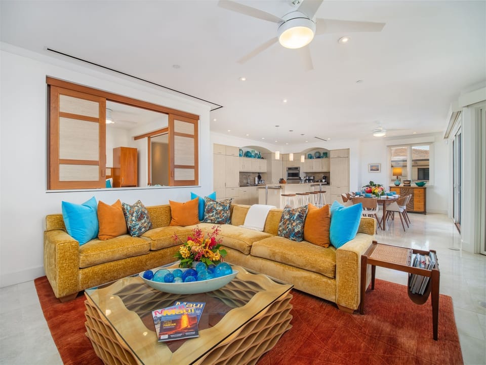 K507 Wailea Seashore Suite - The Stunningly Beautiful Great Room.